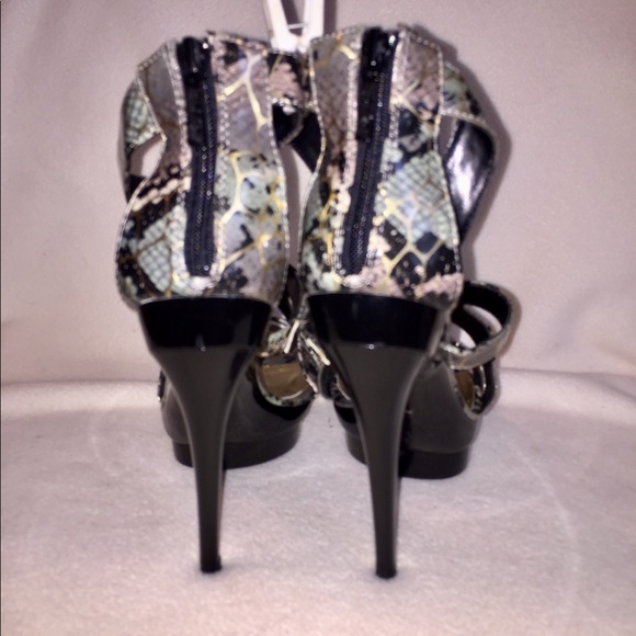 Michael Antonio Platform Stilettos - Picture 4 of 8